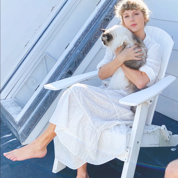 Meet your Posher, Liz - Picture 4 of 5